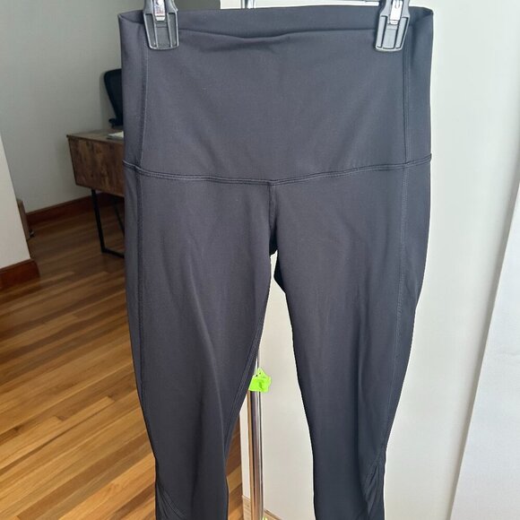 Lululemon Train Times Crop Mesh Luxtreme Leggings // Size 4 //Black - Picture 5 of 6